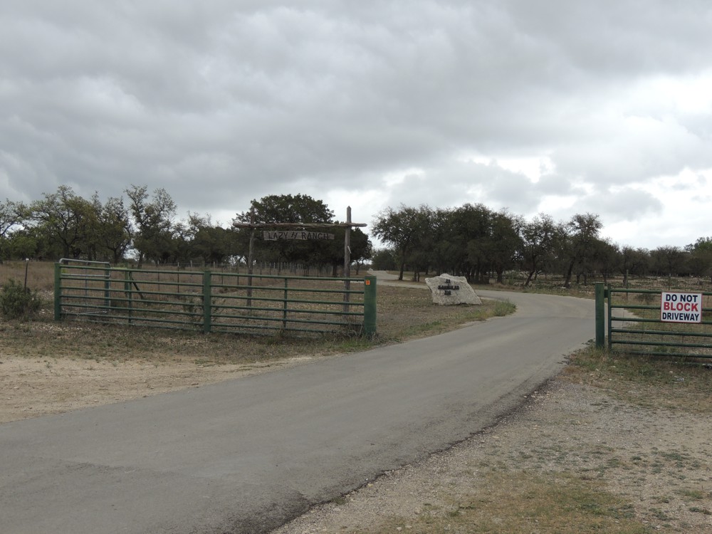 Ranch Road 335, Texas